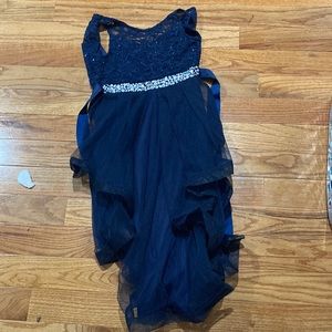 I’m selling clothes so I can go summer shopping